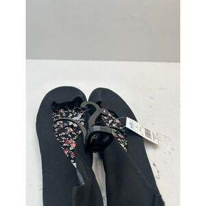 Walmart Ballet Aqua Sock Water Shoe Womens 8 Black